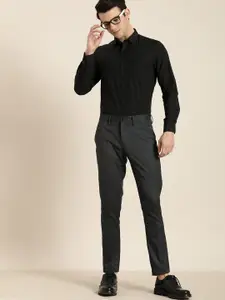 INVICTUS Men Black Slim Fit Solid Formal Shirt