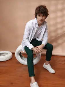 The Indian Garage Co Men Green Slim Fit Chinos Trousers