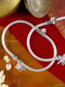 TEEJH Women Set Of 2 Oxidised Silver-Plated Cylinrical Ghungroo Anklets