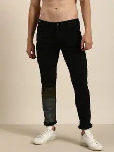 Moda Rapido Men Black Solid Slim Fit Mid-Rise Jeans With Embellished Hem