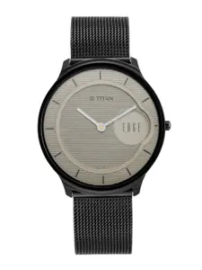 Titan Men Beige Dial & Black Straps Analogue Watch 1843NM01