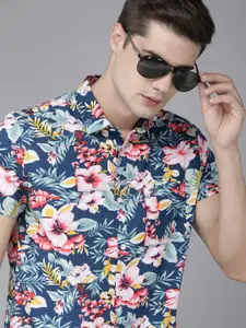 THE BEAR HOUSE Men Blue & Pink Floral Printed Slim Fit Casual Shirt