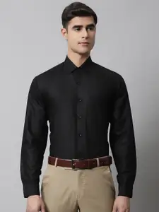 JAINISH Men Black Comfort Fit Solid Formal Shirt