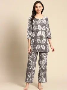 Prakrti Women Taupe & Off White Pure Cotton Printed Night suit