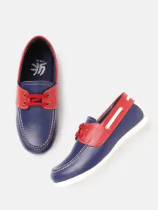 YK Boys Navy Blue & Red Colourblocked Boat Shoes