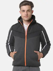 Campus Sutra Men Charcoal Grey & Black Colourblocked Hooded Windcheater Padded Jacket