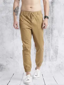 Roadster Men Khaki Solid Joggers