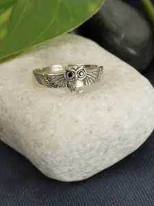 GIVA 925 Sterling Silver Oxidised Soaring Owl Ring