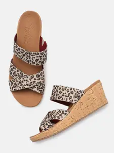 Skechers Women Beige Animal Print Beverlee - Purrrfect Sandals