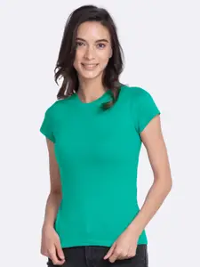 Bewakoof Women Green Pure Cotton T-shirt