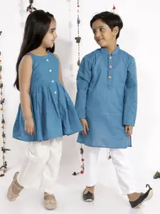 VASTRAMAY Boys Blue Pure Cotton Handloom Kurta with Churidar