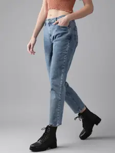 Roadster Women Blue Relaxed Boyfriend Fit Light Fade Stretchable Cropped Jeans