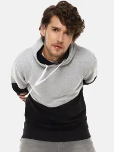 Campus Sutra Men Black Colourblocked Sweatshirt