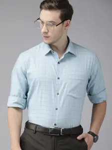 Arrow Men Blue & Grey Regular Fit Checked Formal Shirt