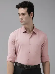 Arrow Men Pink Slim Fit Pure Cotton Formal Shirt