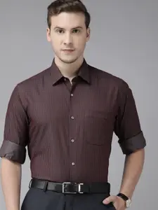 Arrow Men Brown Pure Cotton Textured Printed Regular Fit Semiformal Shirt