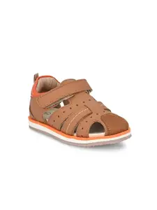TUSKEY Boys Tan & Beige Leather Shoe-Style Sandals