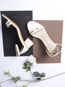 Monrow Cream-Coloured PU Party Block Sandals with Buckles