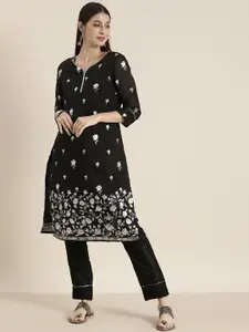 all about you Women Black & White Floral Printed Kurta
