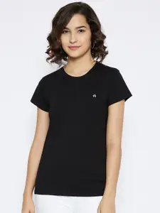 Crimsoune Club Women Solid Black Slim Fit T-shirt