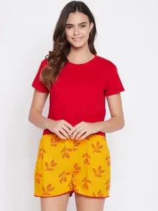 Clovia Cotton T-shirt With Printed Shorts Night Suit
