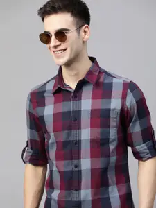 HERE&NOW Men Blue & Maroon Slim Fit Checked Casual Shirt