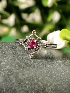 GIVA 925 Oxidised Silver-Toned & Magenta Pink Onyx-Studded Adjustable Vintage Merlot Finger Ring