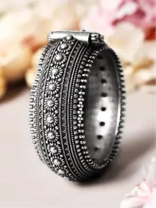 Rubans Oxidised Silver-Plated Handcrafted Filligree Bangles