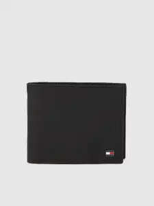 Tommy Hilfiger Men Black Leather Textured Two Fold Wallet
