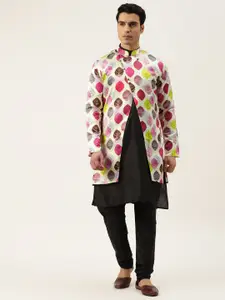 SOJANYA Men Black & White Solid Kurta Set With Jacket