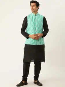 SOJANYA Men Black & Green Thread Work Kurta with Churidar