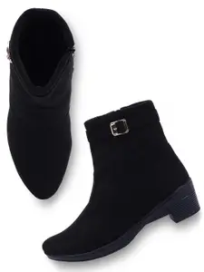 TRASE Women Black Solid Heeled Boots