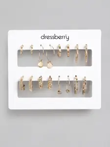 DressBerry Set of 8 Gold-Toned Earrings