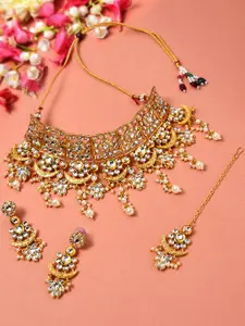 Zaveri Pearls Gold-Plated Kundan Necklace Earring & Maang Tika Set