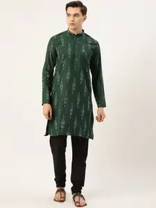 RAJUBHAI HARGOVINDAS Men Green Pure Cotton Ikat Design Kurta with Churidar