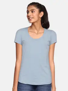 UTH by Roadster Girls Blue Pure Cotton Solid Scoop Neck T-shirt