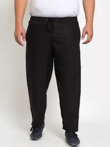 plusS Men Black Solid Straight Fit Cotton Track Pant