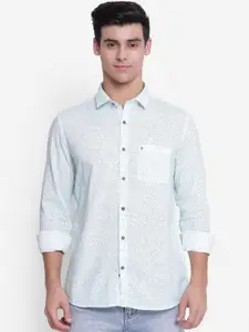 Turtle Men White Slim Fit Opaque Printed Casual Shirt