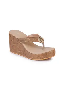 VALIOSAA Brown Textured Wedge Sandals