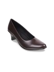 Metro Woman Brown Block Pumps