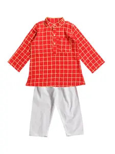 YK Boys Red Printed Regular Pure Cotton Kurta with Pyjamas
