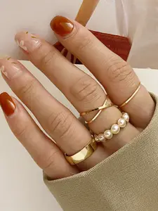 Shining Diva Fashion Set Of 4 Gold-Plated Finger Rings
