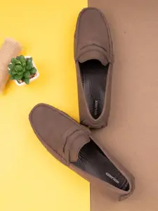 HIGHLANDER Men Brown Driving Shoes