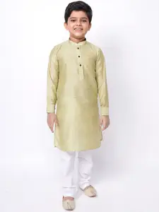 NAMASKAR Boys Green Solid Silk Blend Pathani Kurta