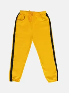 TINY HUG Boys Yellow & Black Solid Regular-Fit Cotton Track Pants