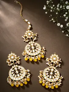 Peora Yellow & Gold-Toned Kundan & Pearl Studded Maang Tika & Earrings