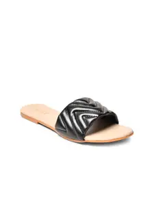 GNIST GNIST Women Black Quilted Open Toe Flats