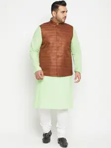 VASTRAMAY Men Green Layered Kurta with Churidar