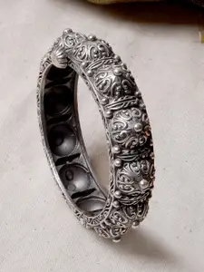 TEEJH Oxidised Silver-Plated Bangle