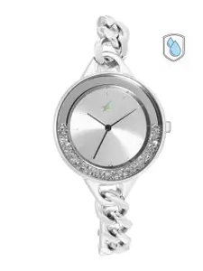 Fastrack Women Silver-Toned Embellished Dial Bracelet Style Analogue Watch - 68026SM01